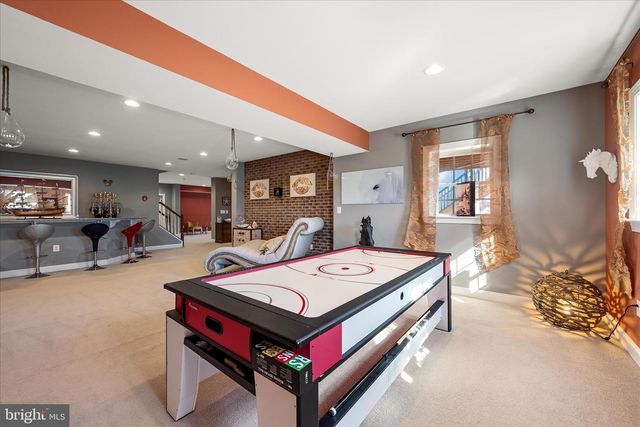 16070 SAINTE MARIE CT, Hamilton, VA 20158