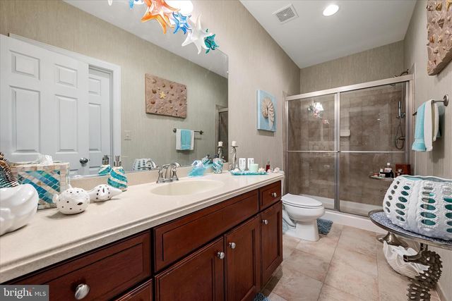 16070 SAINTE MARIE CT, Hamilton, VA 20158