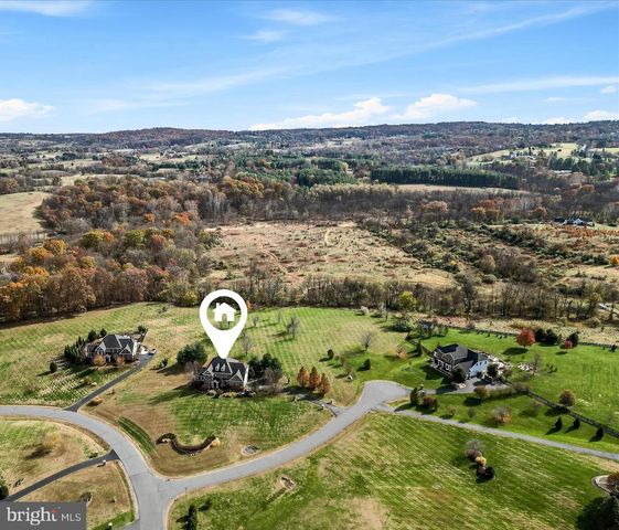 16070 SAINTE MARIE CT, Hamilton, VA 20158