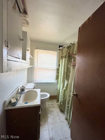 1308 W 21st Street, Lorain, OH 44052