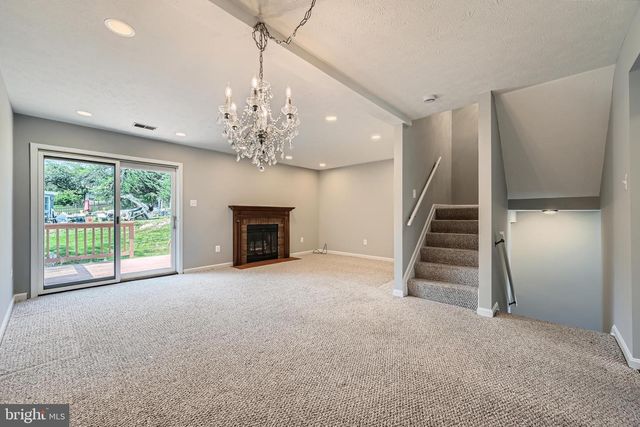 824 CENTURY ST, Hampstead, MD 21074