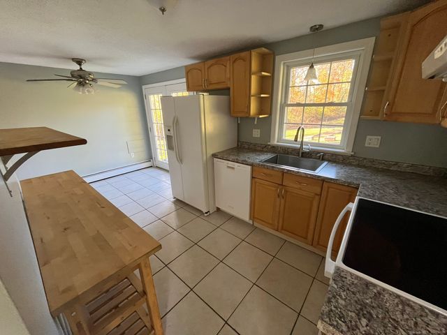 471 Goose Lane, Coventry, CT 06238