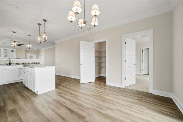 112 Oak Grove Road, Central, SC 29630