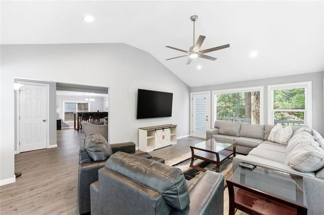 528 Oak Grove Road, Dawsonville, GA 30534