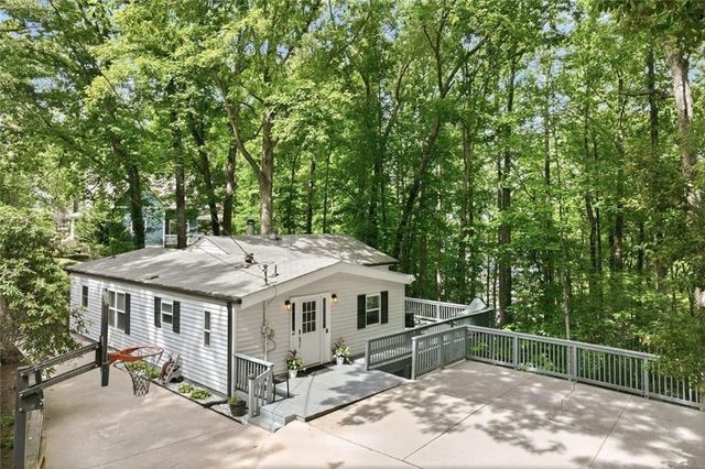 528 Oak Grove Road, Dawsonville, GA 30534