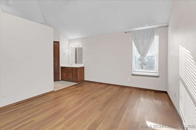 2010 S Missouri Avenue, Claremore, OK 74019