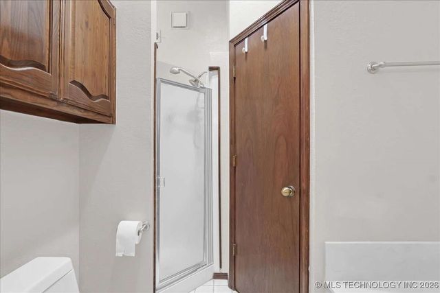 2010 S Missouri Avenue, Claremore, OK 74019