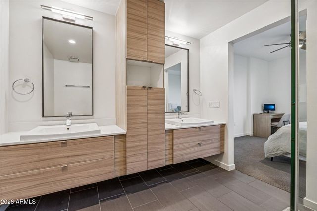 200 W PORTLAND Street 416, Phoenix, AZ 85003