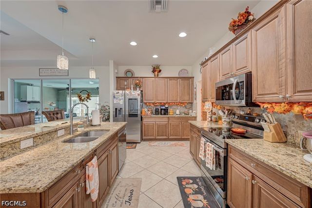 4910 Bygone ST, Lehigh Acres, FL 33971