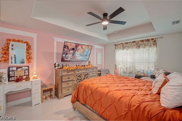 4910 Bygone ST, Lehigh Acres, FL 33971