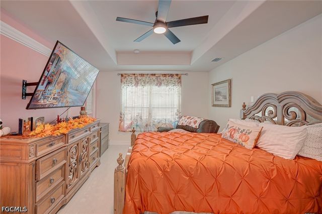 4910 Bygone ST, Lehigh Acres, FL 33971