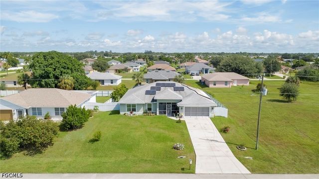4910 Bygone ST, Lehigh Acres, FL 33971