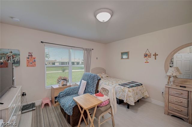 4910 Bygone ST, Lehigh Acres, FL 33971