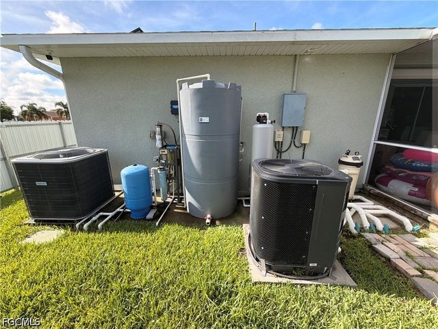 4910 Bygone ST, Lehigh Acres, FL 33971