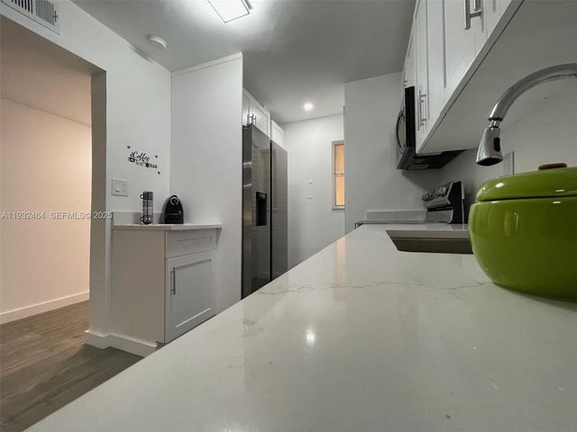 7800 S Colony Cir S 206, Tamarac, FL 33321