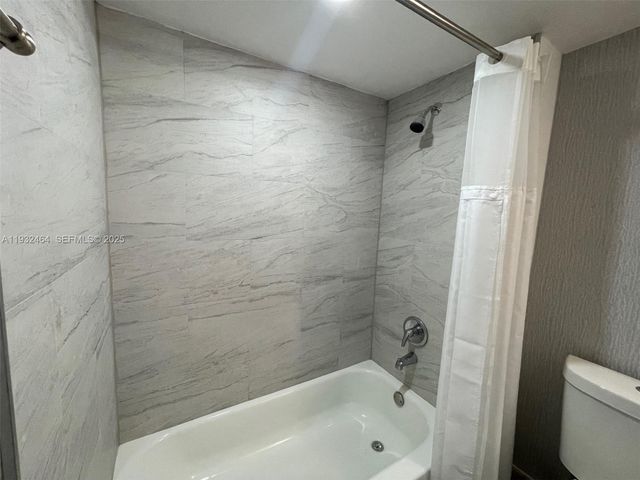 7800 S Colony Cir S 206, Tamarac, FL 33321