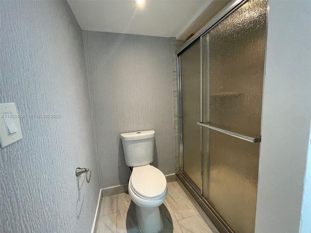 7800 S Colony Cir S 206, Tamarac, FL 33321