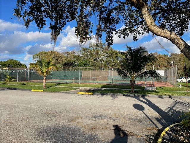 7800 S Colony Cir S 206, Tamarac, FL 33321