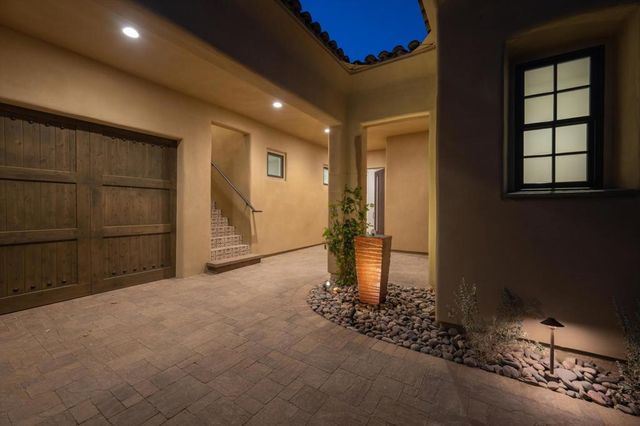 48471 Old Stone Trail, Palm Desert, CA 92260