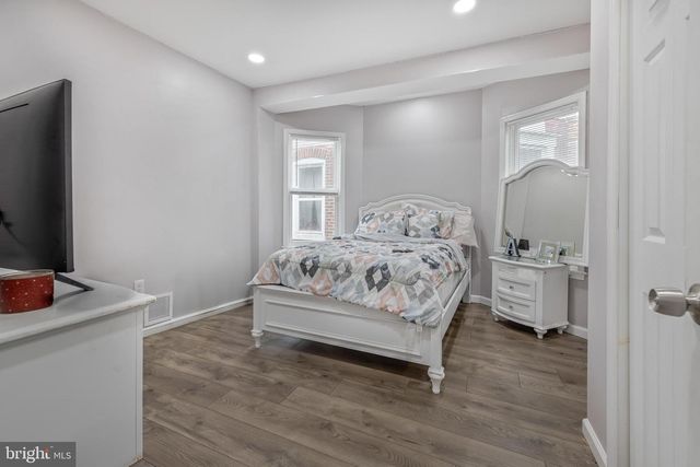 1707 W 4TH ST, Wilmington, DE 19805