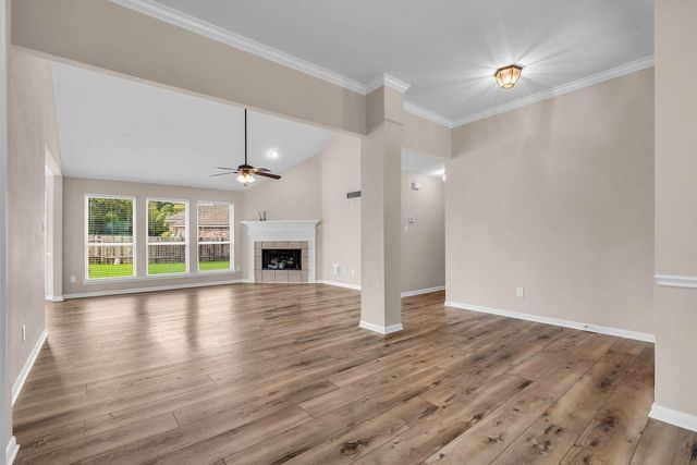 7158 Lakeshore Lane, Willis, TX 77318