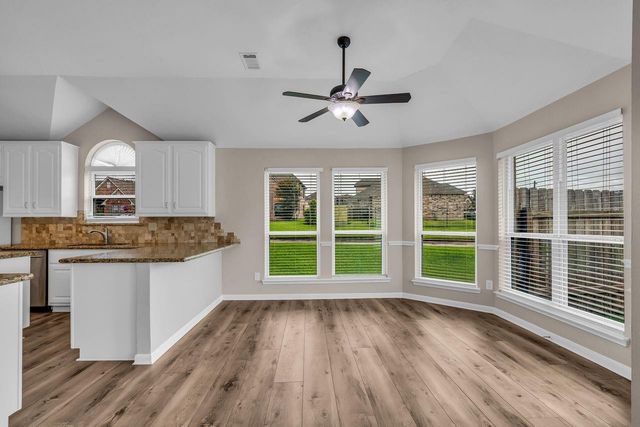 7158 Lakeshore Lane, Willis, TX 77318