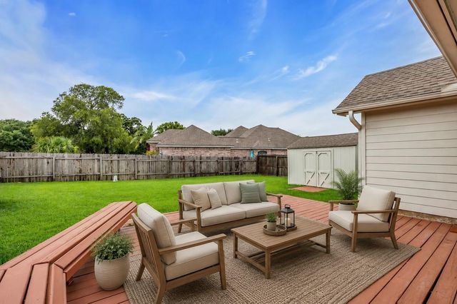 7158 Lakeshore Lane, Willis, TX 77318