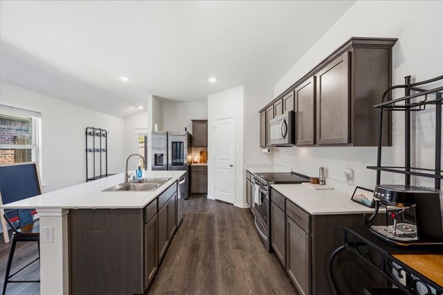 2560 Russell Street, Crandall, TX 75114