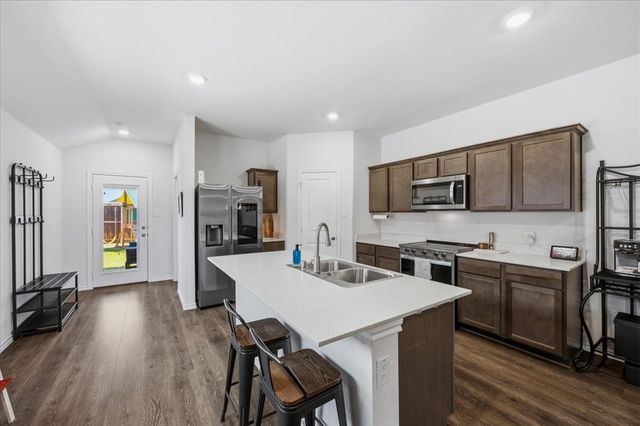 2560 Russell Street, Crandall, TX 75114