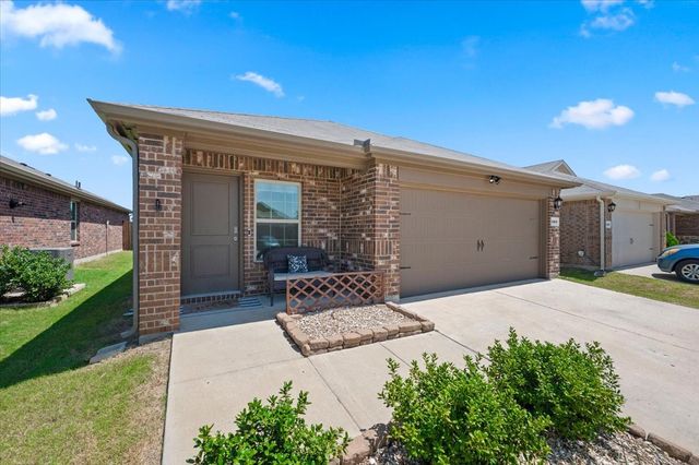 2560 Russell Street, Crandall, TX 75114