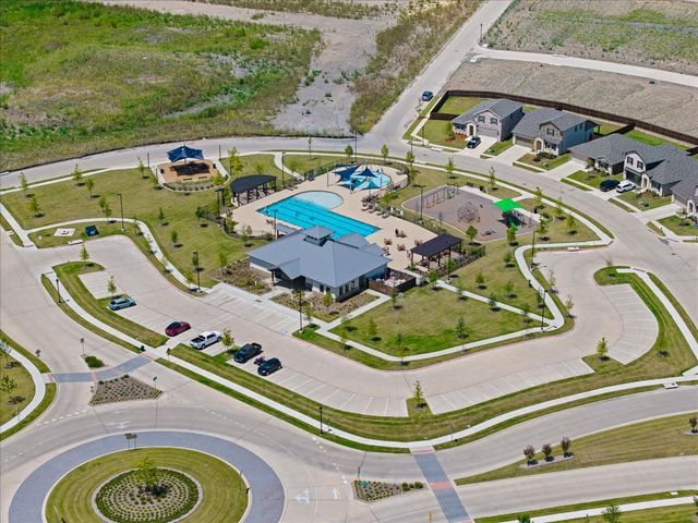 2560 Russell Street, Crandall, TX 75114
