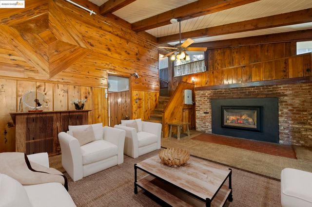 23192 Cresta Dr, Twain Harte, CA 95383