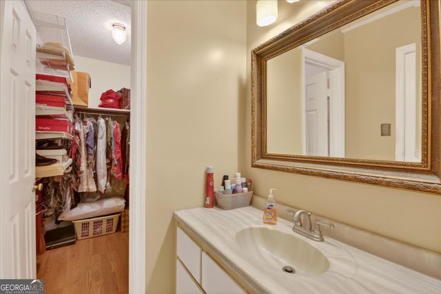 111 N Sheftall Circle, Savannah, GA 31410