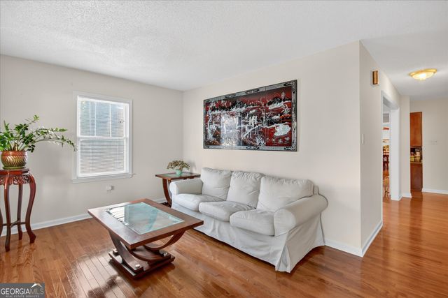 111 N Sheftall Circle, Savannah, GA 31410