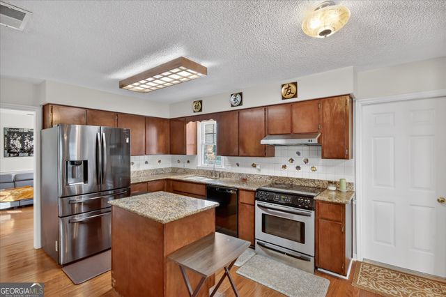 111 N Sheftall Circle, Savannah, GA 31410