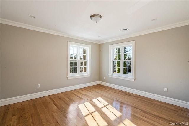 233-25 38th Drive, Douglaston, NY 11363