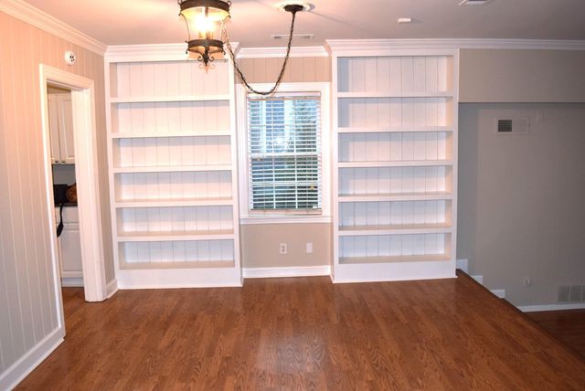 21 N FENWICK RD, Memphis, TN 38111