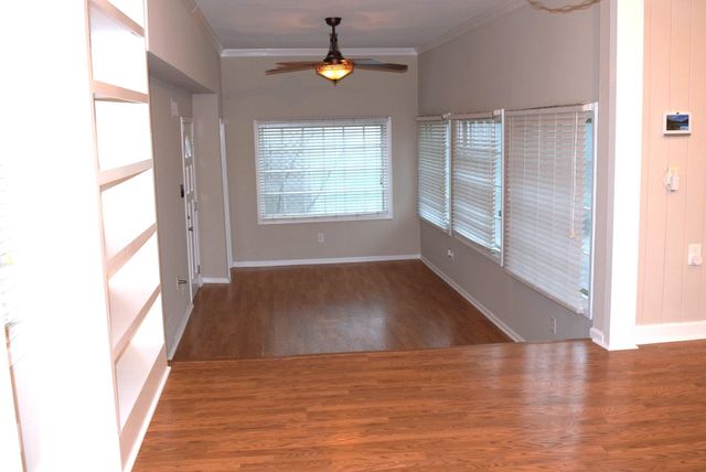 21 N FENWICK RD, Memphis, TN 38111