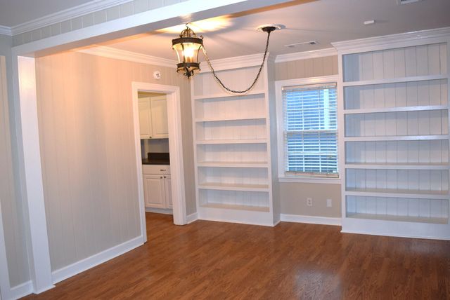 21 N FENWICK RD, Memphis, TN 38111