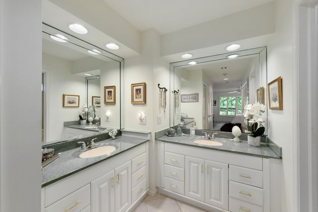 4680 SW Parkgate Boulevard B, Palm City, FL 34990