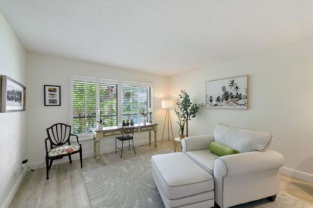 4680 SW Parkgate Boulevard B, Palm City, FL 34990