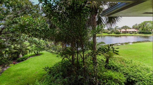 4680 SW Parkgate Boulevard B, Palm City, FL 34990