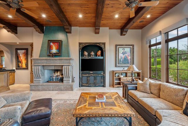 6230 E CHENEY Drive, Paradise Valley, AZ 85253