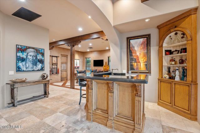 6230 E CHENEY Drive, Paradise Valley, AZ 85253