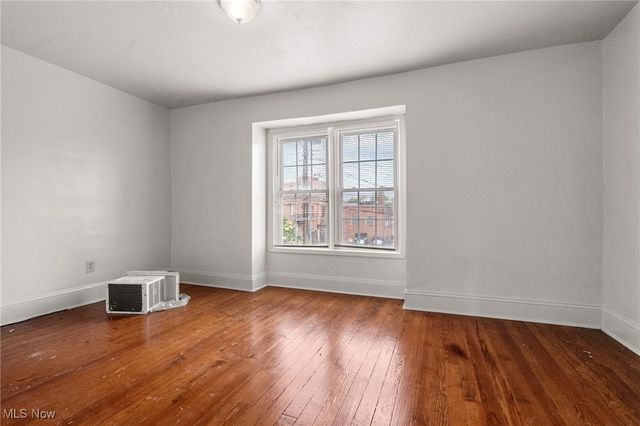 15416 Waterloo Road, Cleveland, OH 44110