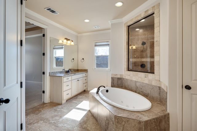 3930 S POTTER WOODS CV, Lakeland, TN 38002