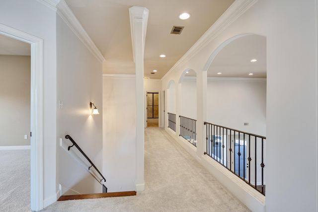 3930 S POTTER WOODS CV, Lakeland, TN 38002