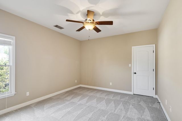 3930 S POTTER WOODS CV, Lakeland, TN 38002