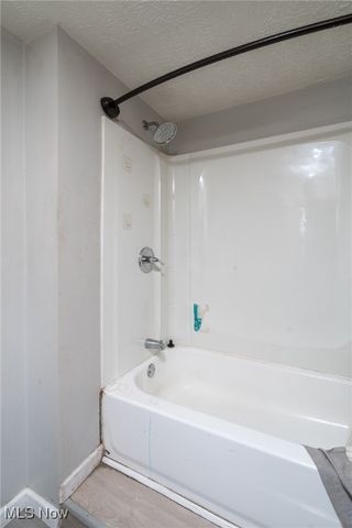 476 Stallion Court, Lagrange, OH 44050