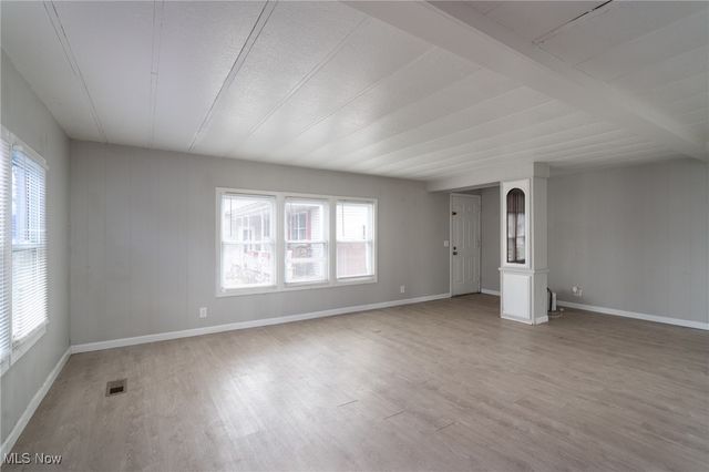 476 Stallion Court, Lagrange, OH 44050